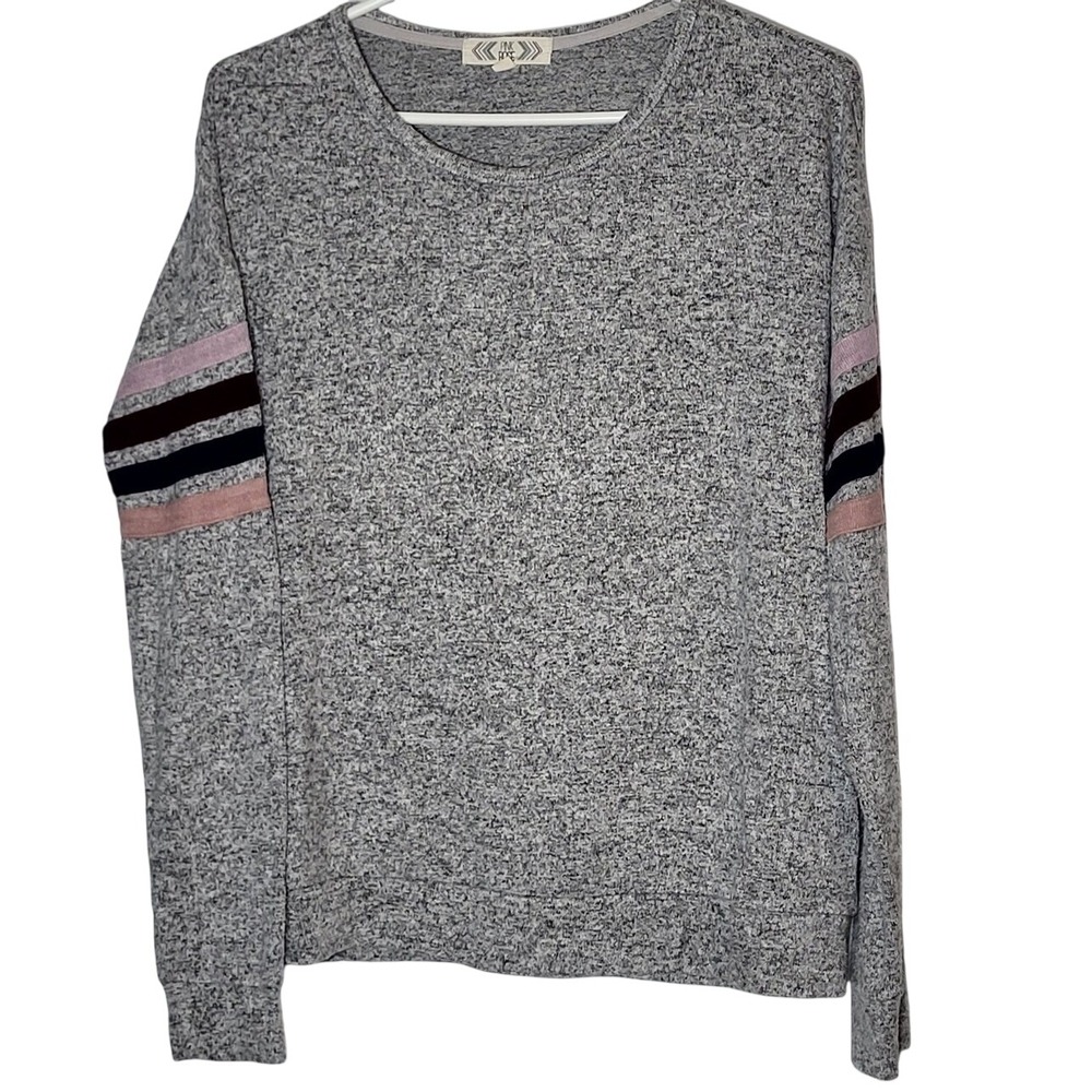Pink Rose Womens Gray Heathered Knit Striped Sleeve Crewneck Top  Medium